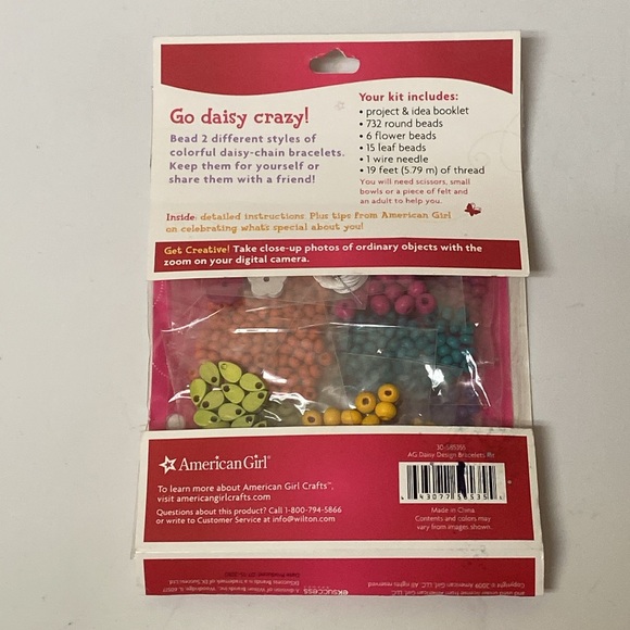 American Girl Sugar Yorkie |Clip Knot |Style Book |Daisy Bead Bracelets|Gift Bag - Picture 13 of 13